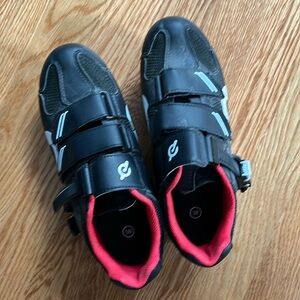 Peloton shoes size 38